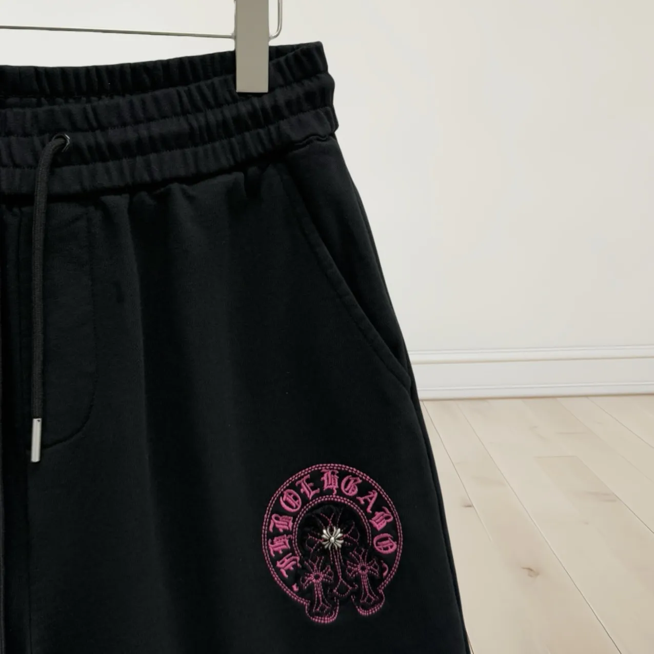 『S-XL』新作 クロス 蹄型 クロムハーツ サンスクリット 立体パッチ刺繍 カジュアル5分パンツ ショーツ