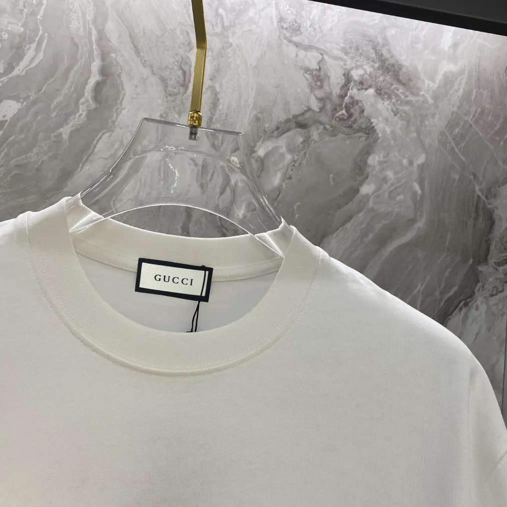 『S-2XL』着心地バツグン デイリー使いに最適 トレンド最先端 さらさら素材 立体感のある 半袖 Tシャツ