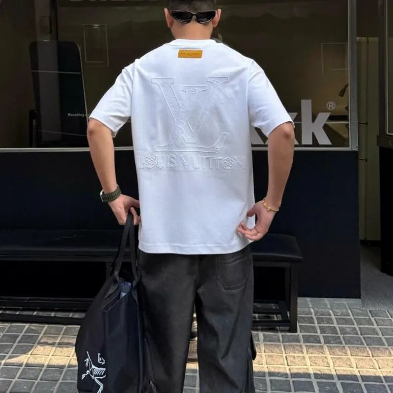 ホワイト