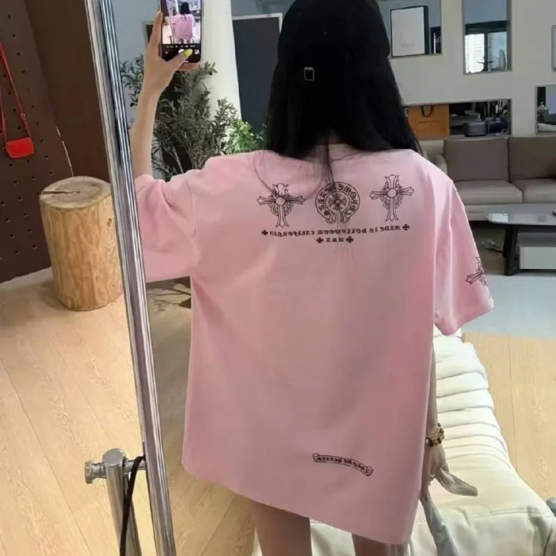 ピンク